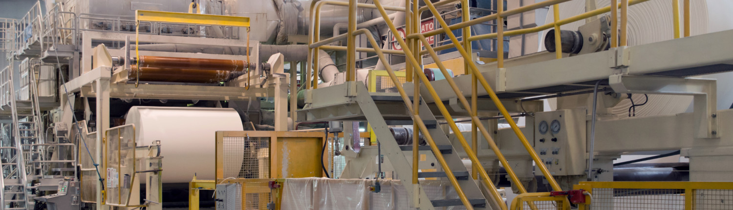Paper machine in a pulp and paper mill